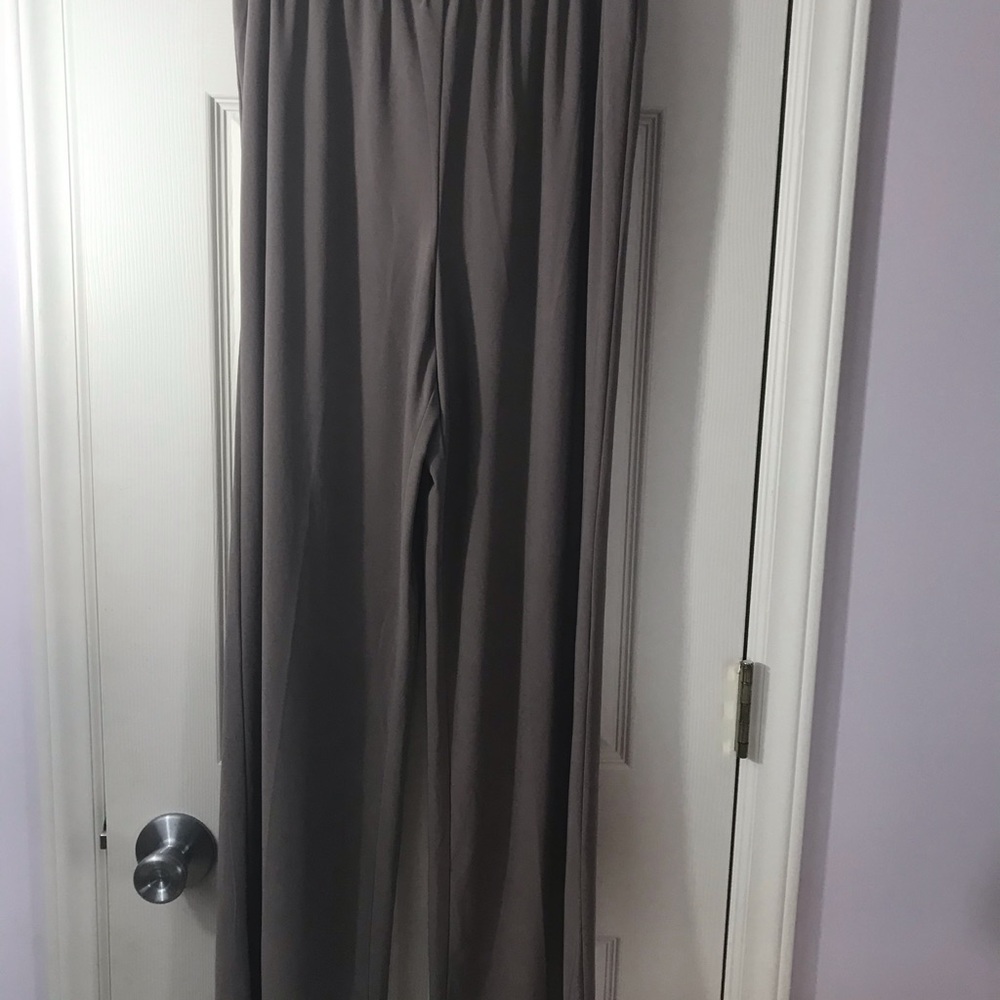 R&M dark tan slinky pants.  See photos for details.